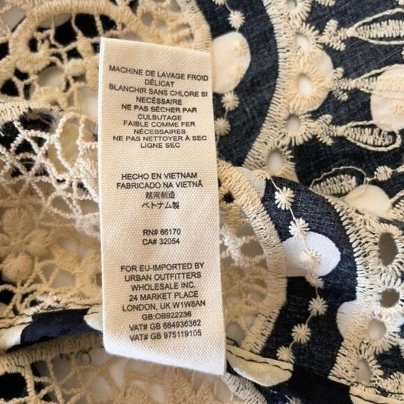 2 for $30 FREE PEOPLE Lunch Date Halter Top - Picture 9 of 12